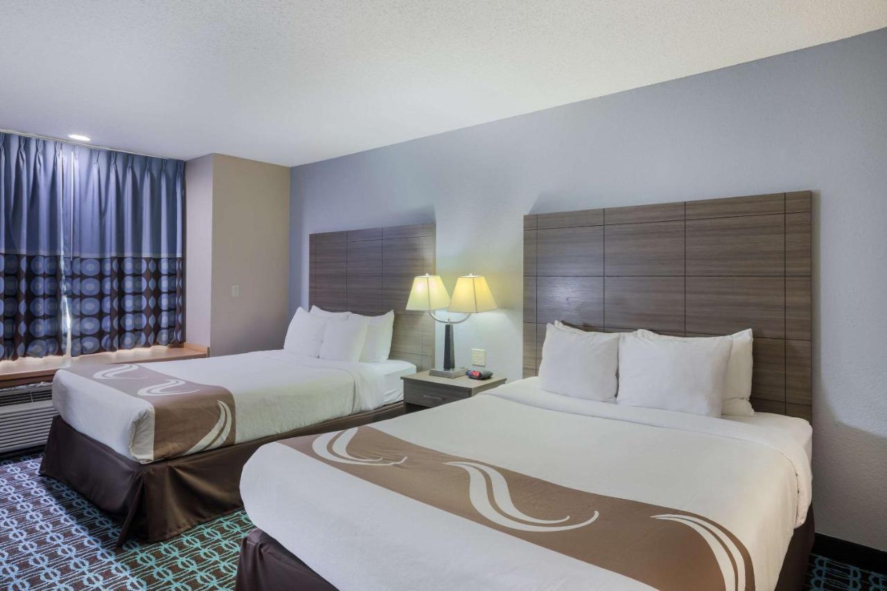 Sonesta Essential Hotel Блу Спрингс Екстериор снимка
